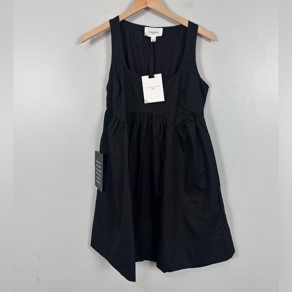 TUCKERNUCK Black Sleeveless Porto Dress - Picture 5 of 9